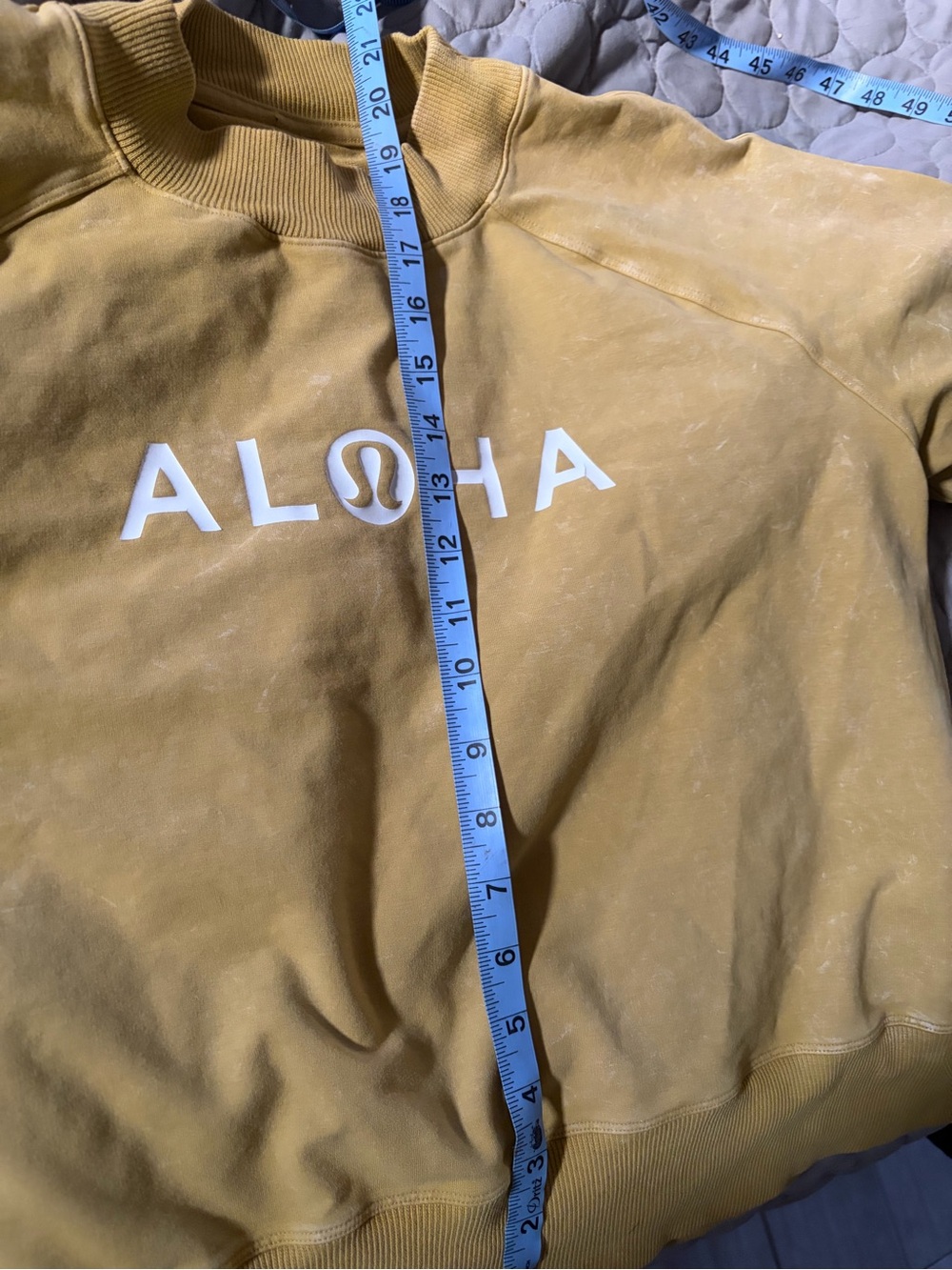 lululemon athletica Yellow "ALOHA" Crewneck Sweatshirt
